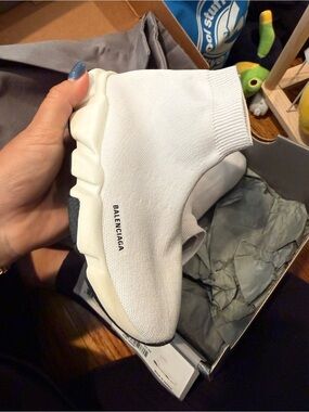 Kids Balenciaga White/Black Speed LT Sneakers Box Label